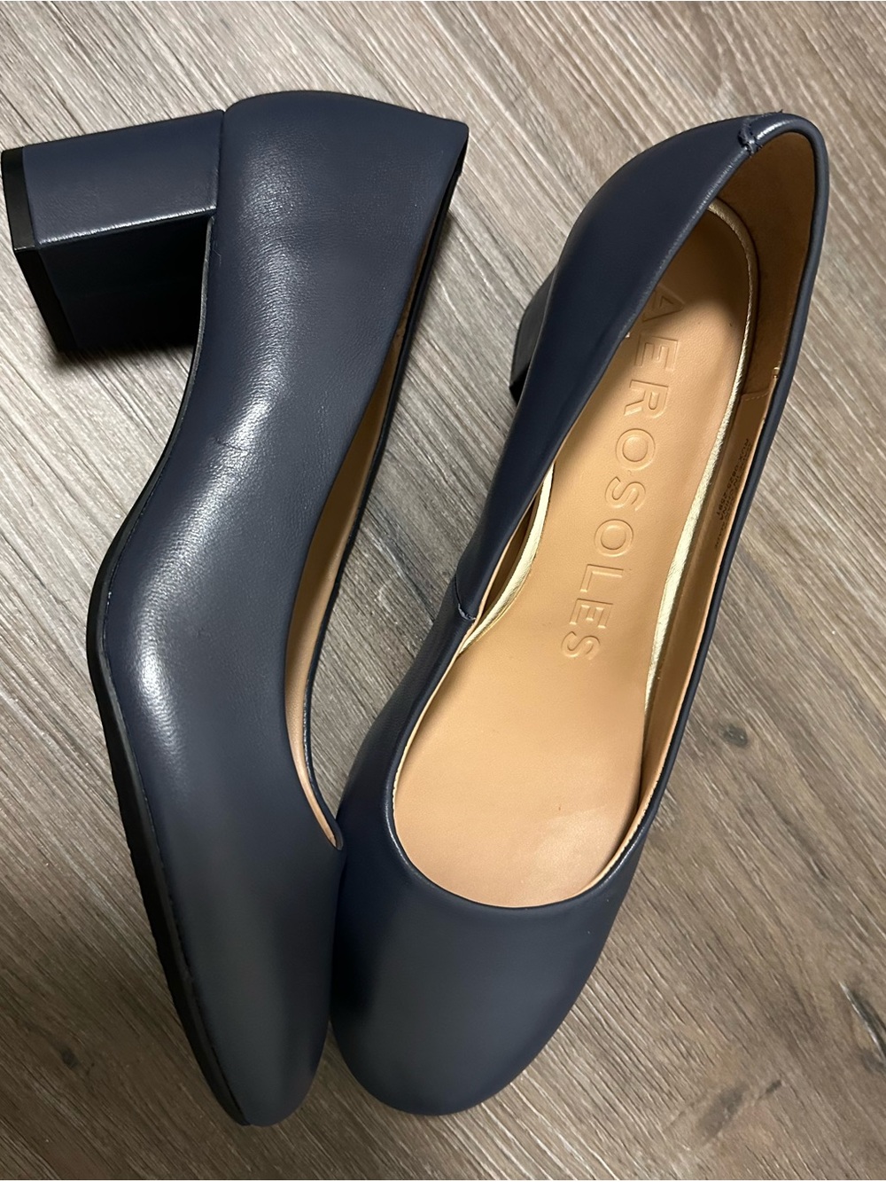 Aerosoles Women's Navy Block Heel Pumps size 8